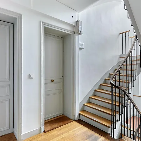 Charming 1 Bedroom Le Marais By Studio Prestige Appartement Parijs