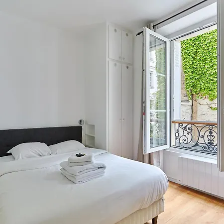 Charming 1 Bedroom Le Marais By Studio Prestige Appartement Parijs